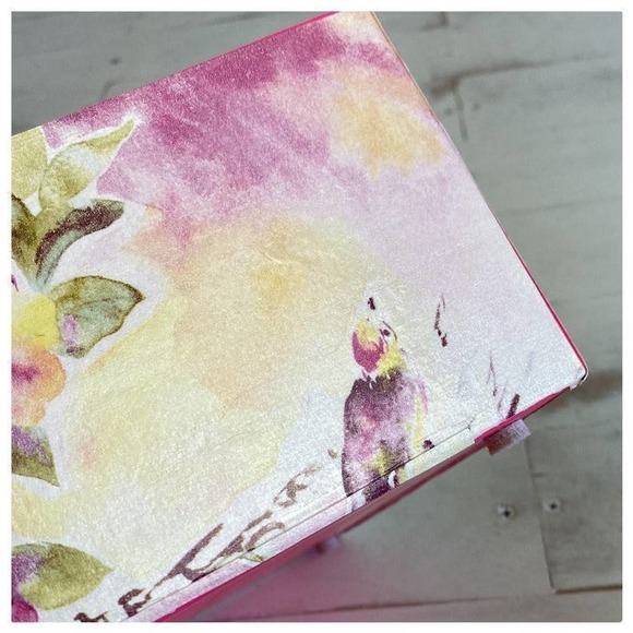 Betsey Johnson Up-cycled Classic Storage Box - Picture 6 of 12